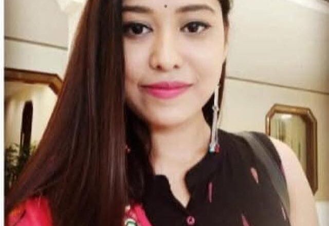 एयर इन्डियाको विमान दुर्घटनामा परेकी नेपाली मूलकी एयर होस्टेस मनिषा थापाको निधन, परिवार शोकमा