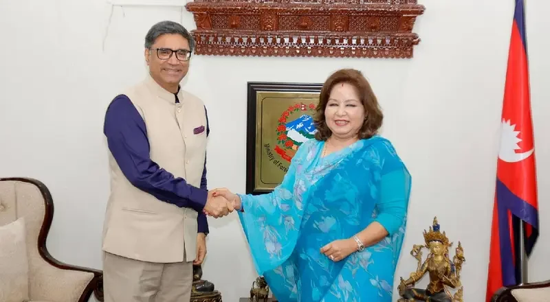 नेपालका विदेशमन्त्री राणा देउबा भारतको भ्रमणमा, प्रधानमन्त्री ओलीको यात्रा तयारी